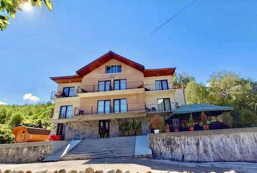 梅斯蒂亚山酒店 外观 照片